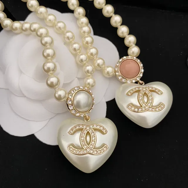 Chanel Pearl Double-Strand Heart Pendant Necklace 4