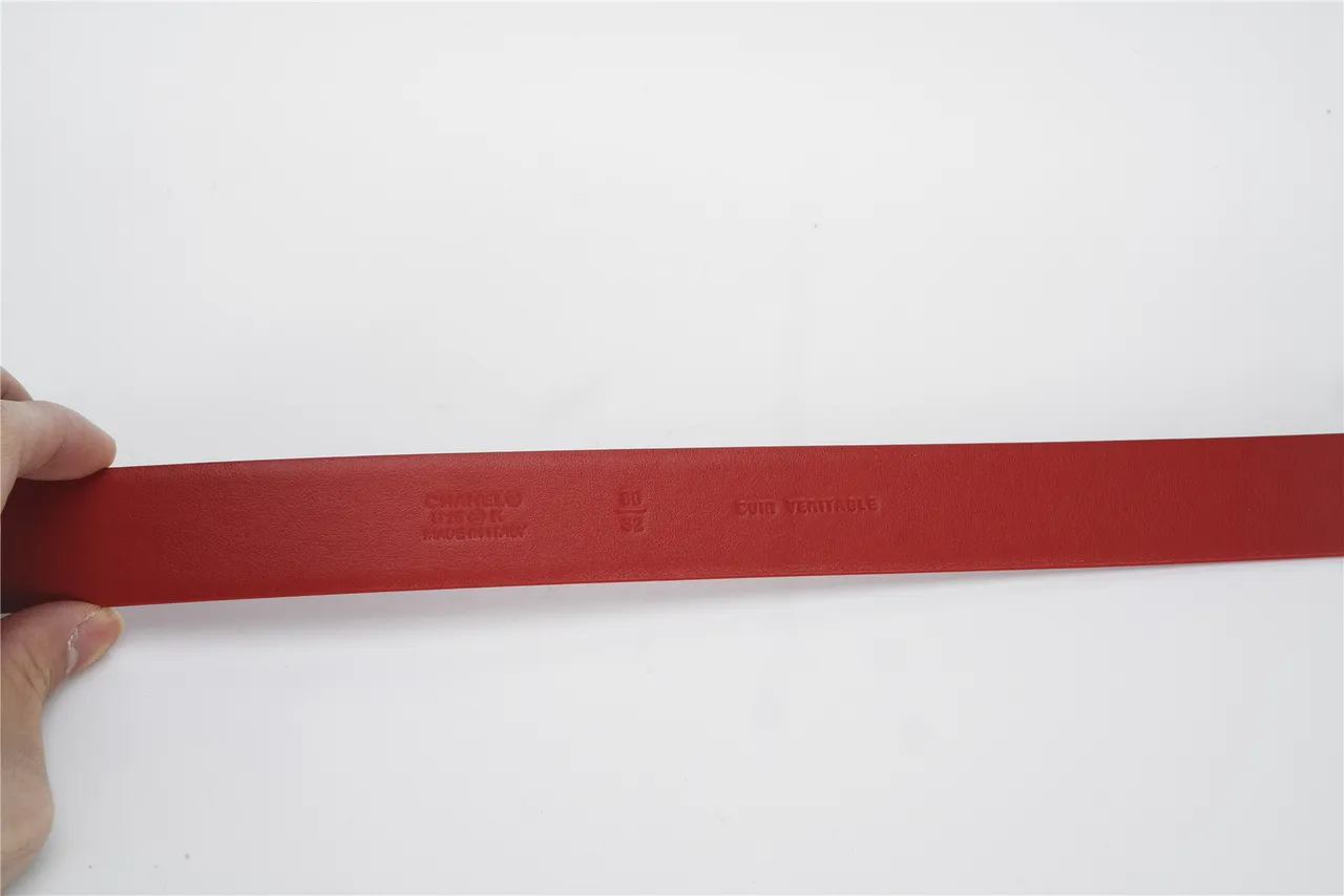 Cinto de couro Chanel vermelho dourado com fivela de trança de corda com cristais 8