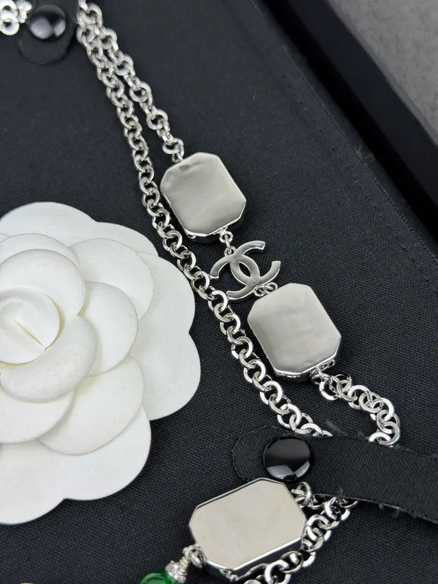 Chanel Silver Green Link Chain Rectangular Clear Stones Necklace 4