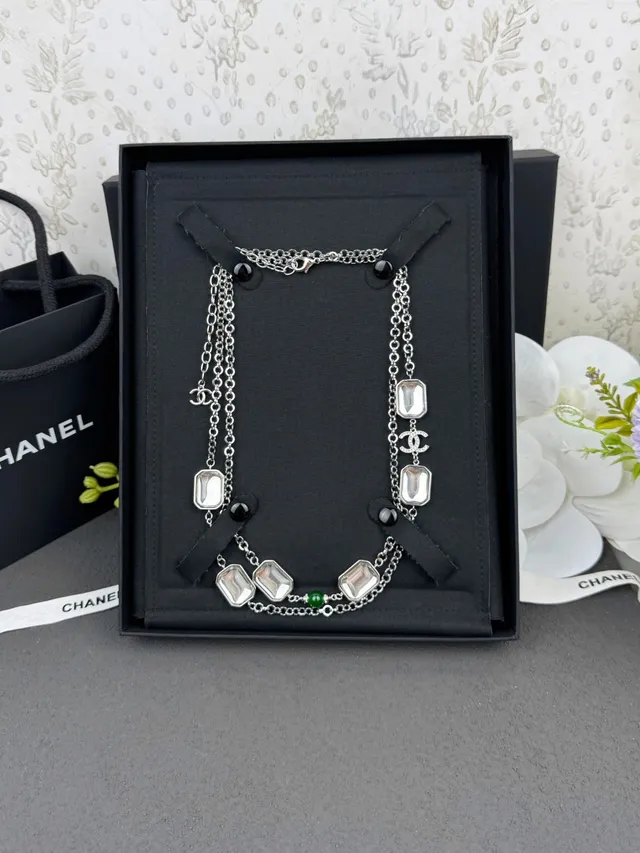 Chanel Silver Green Link Chain Rectangular Clear Stones Necklace 9