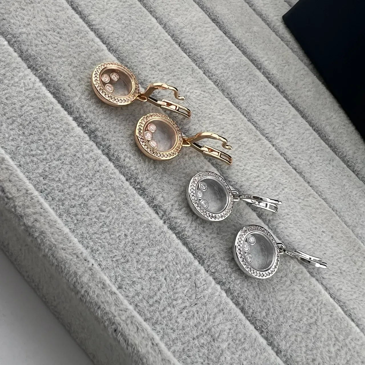 Chopard Aros de Oro Negro Disco Circular Giratorio Pavé Diamantes Bisel 5