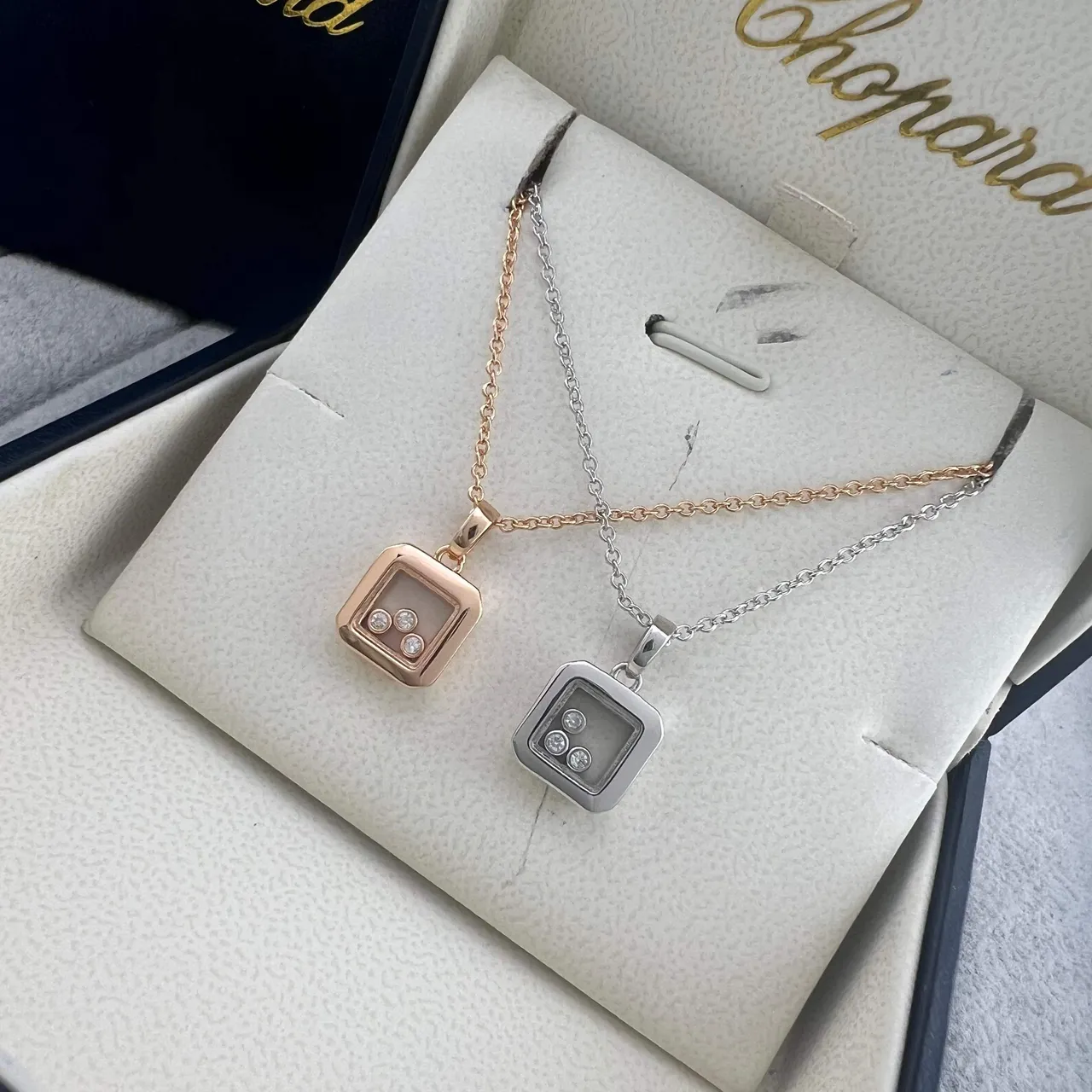 Chopard Happy Diamonds 方形旋转吊坠项链 7