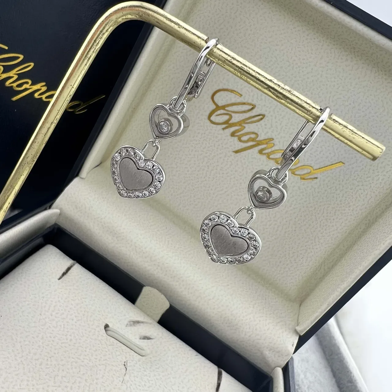 Chopard Boucles d'Oreilles Cœurs Heureux Cœur Double Pavé 4