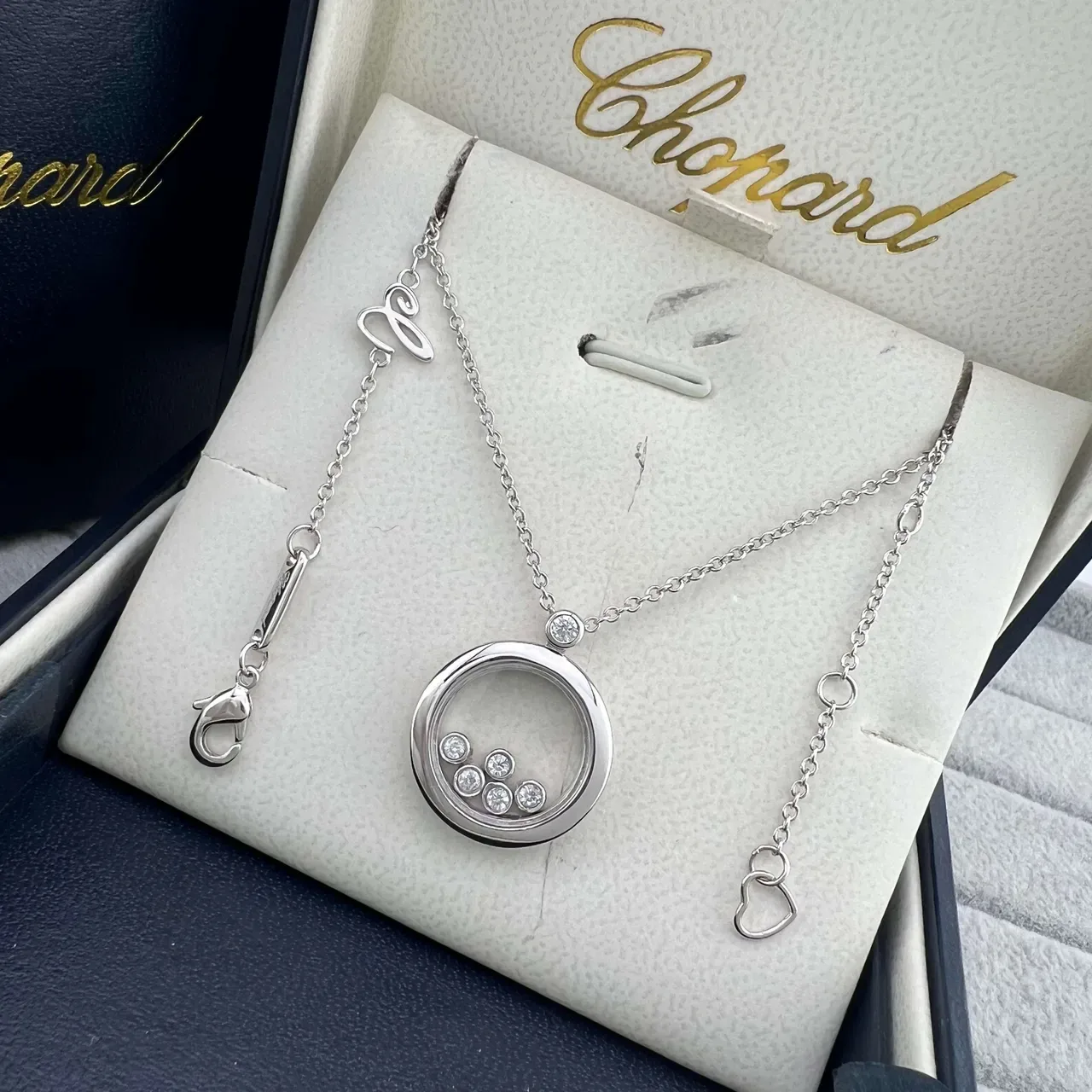 Chopard Happy Spirit قلادة ماس دائري طافر 5