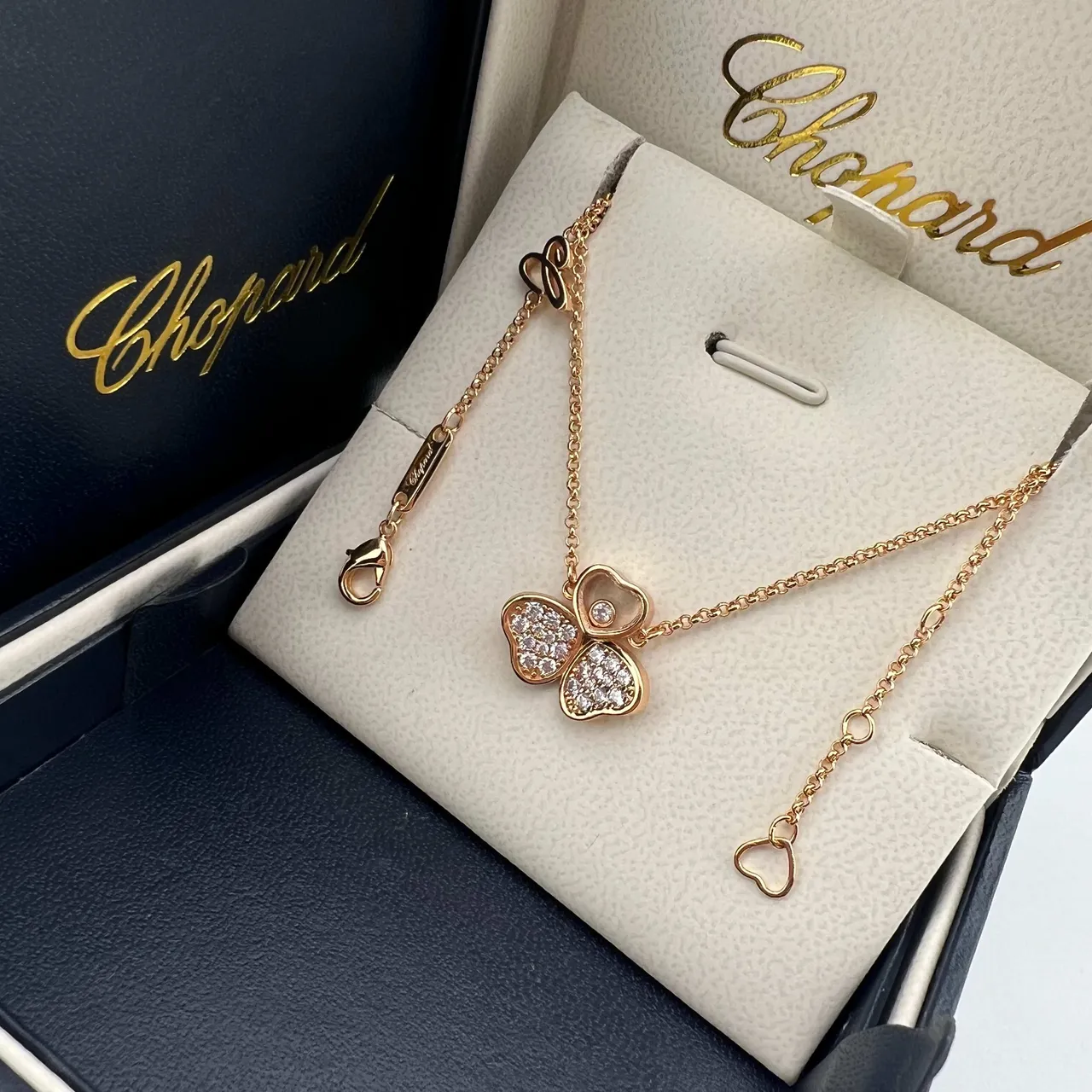 Chopard चांदी पारदर्शी Pavé-Set डायमंड हार्ट्स मूवेबल सेंट्रल नेकलेस 9