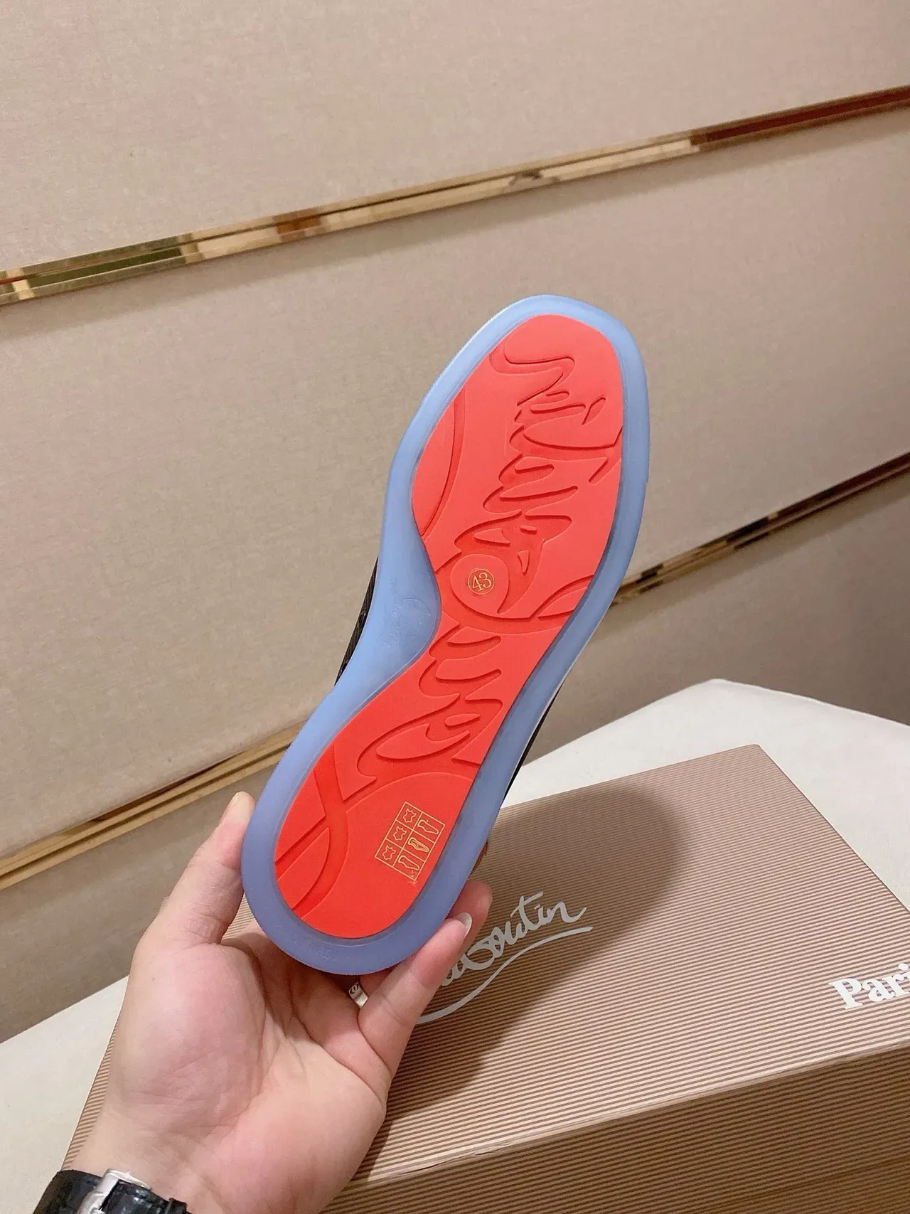 Christian Louboutin काला लाल स्पाइक टो मेश-सुएड हाइब्रिड अपर लाइफस्टाइल स्नीकर 9
