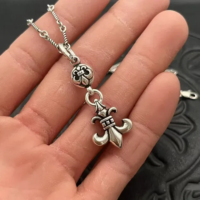 Chrome Hearts बॉल चेन Fleur-de-Lis पेंडेंट नेकलेस 3
