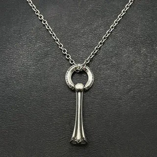 Chrome Hearts क्रॉस पेंडेंट चमकदार चांदी का हार