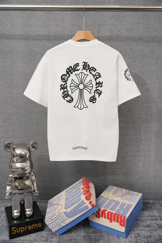 Chrome Hearts সূচিকর্ম করা কলার ক্রস লোগো কালো টি-শার্ট 2