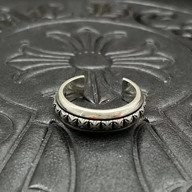 Chrome Hearts फ्लोरल स्पिनर रिंग सिल्वर ब्लैक 6