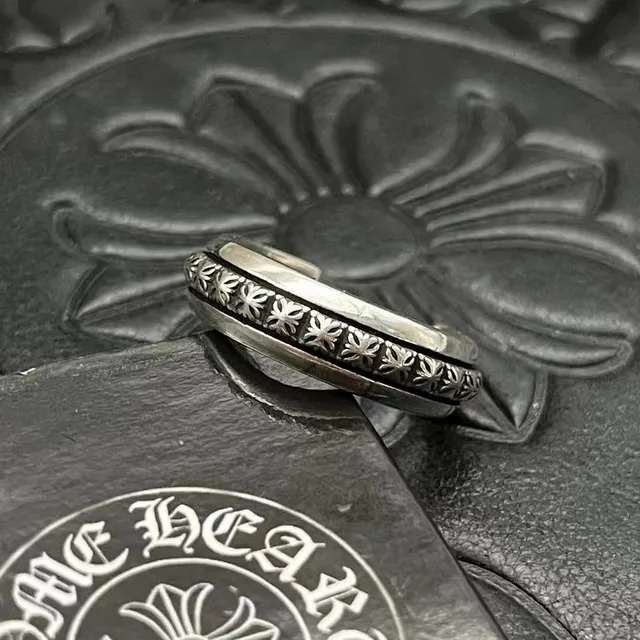 Chrome Hearts फ्लोरल स्पिनर रिंग सिल्वर ब्लैक 8