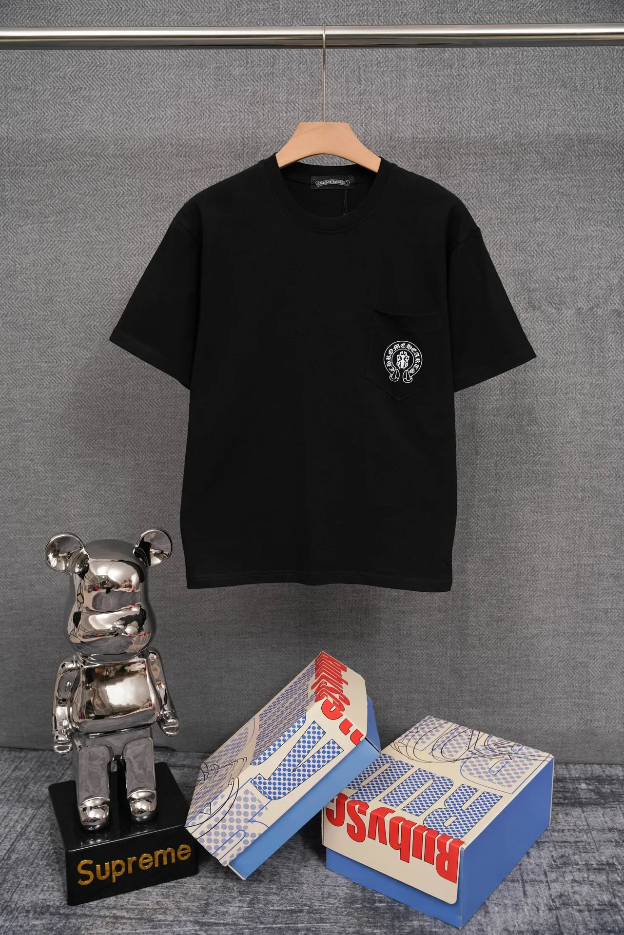 T-shirt noir imprimé graphique Chrome Hearts 2
