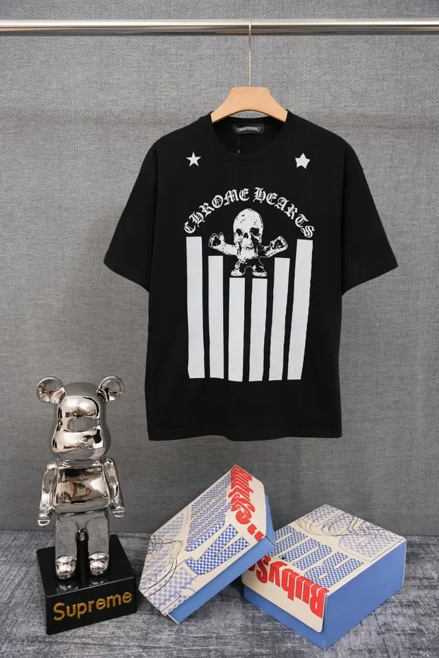 T-shirt graphique Chrome Hearts tête de mort et barres blanc cassé 3