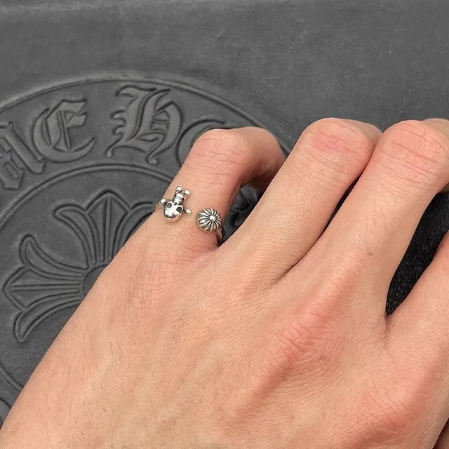 Chrome Hearts 头骨与球 银色 Open-Shank 三维立体图戒指 2
