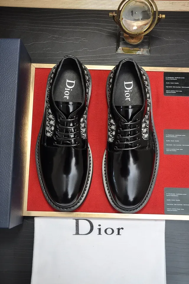 Dior B23 काला सफेद चमकदार चमड़ा ढलवाया जैकक्वार्ड साइड पैनल्स ऑक्सफोर्ड जूते 5