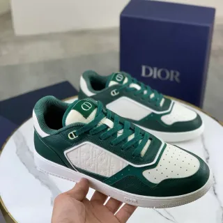 Dior B23 हरी और सफेद चमड़े की लाइफस्टाइल स्नीकर