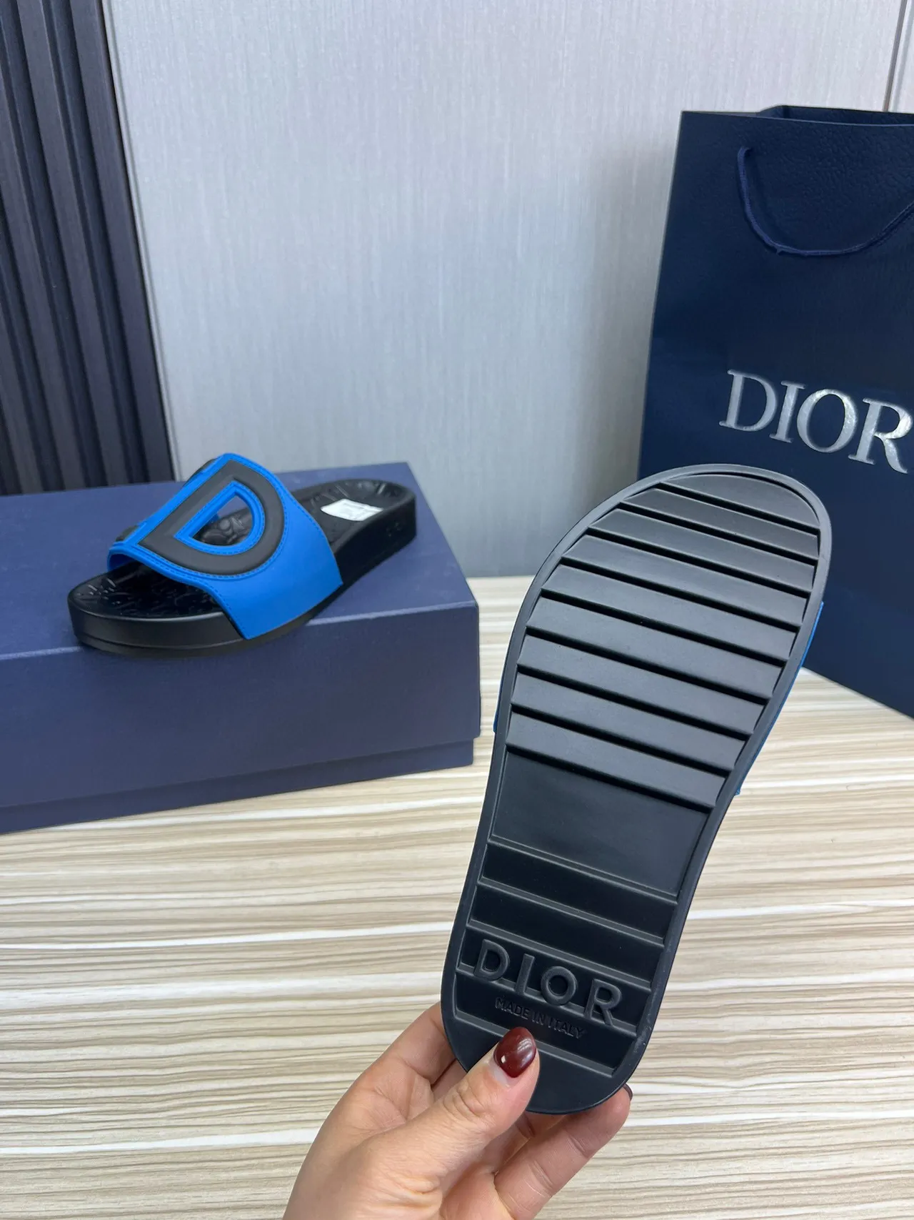 Dior B27 Oversized D-Logo Blue and Black Slippers 2
