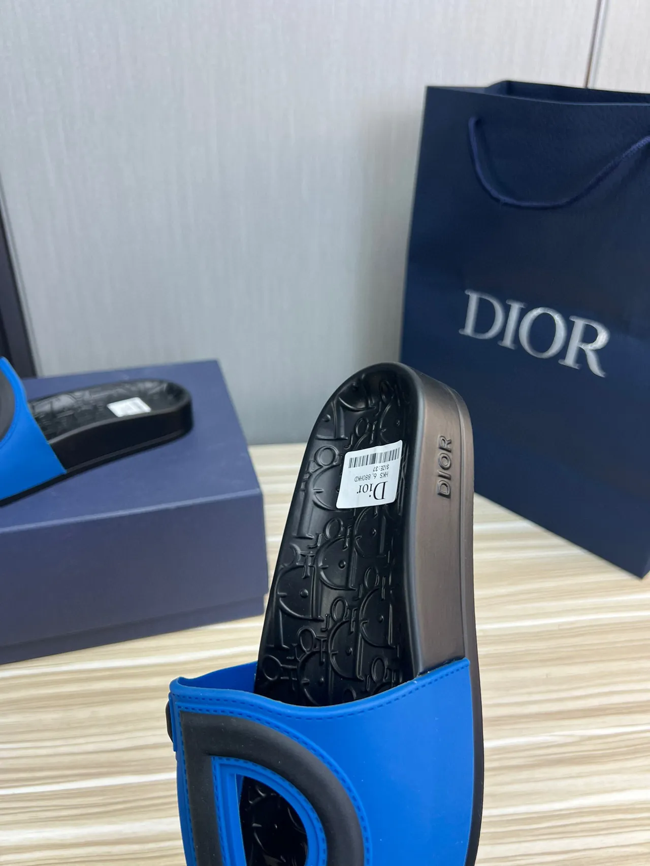 Dior B27 Oversized D-Logo Blue and Black Slippers 3
