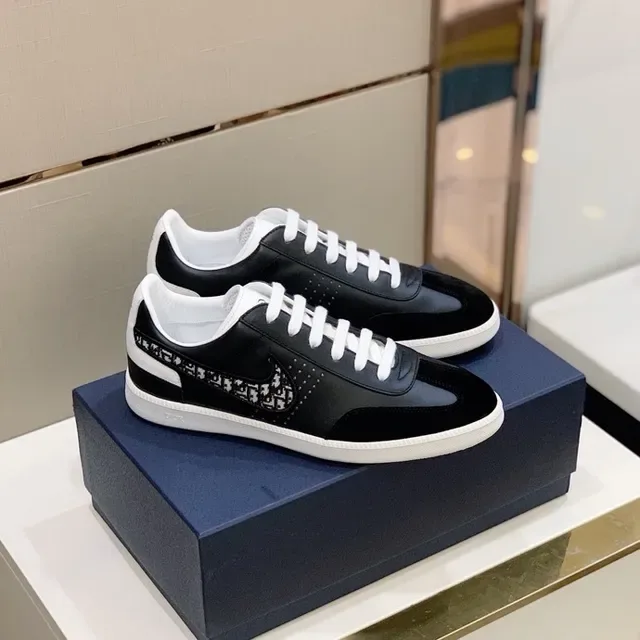 Dior Chaussures Lifestyle Noires Blanches Low-Top Monogram Overlay 6