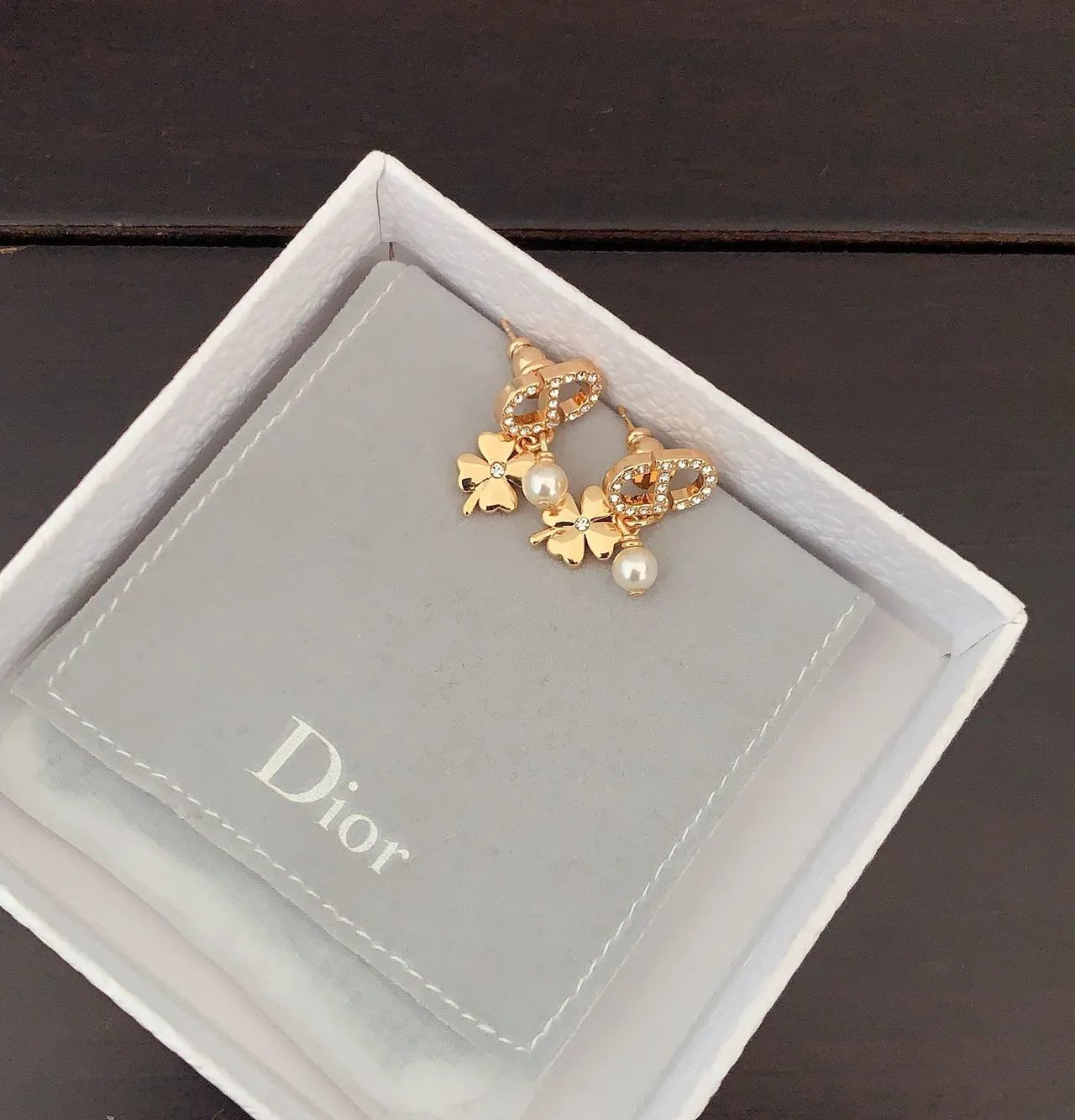 Dior Crystal CD Motif Clover Pearl Earrings 3