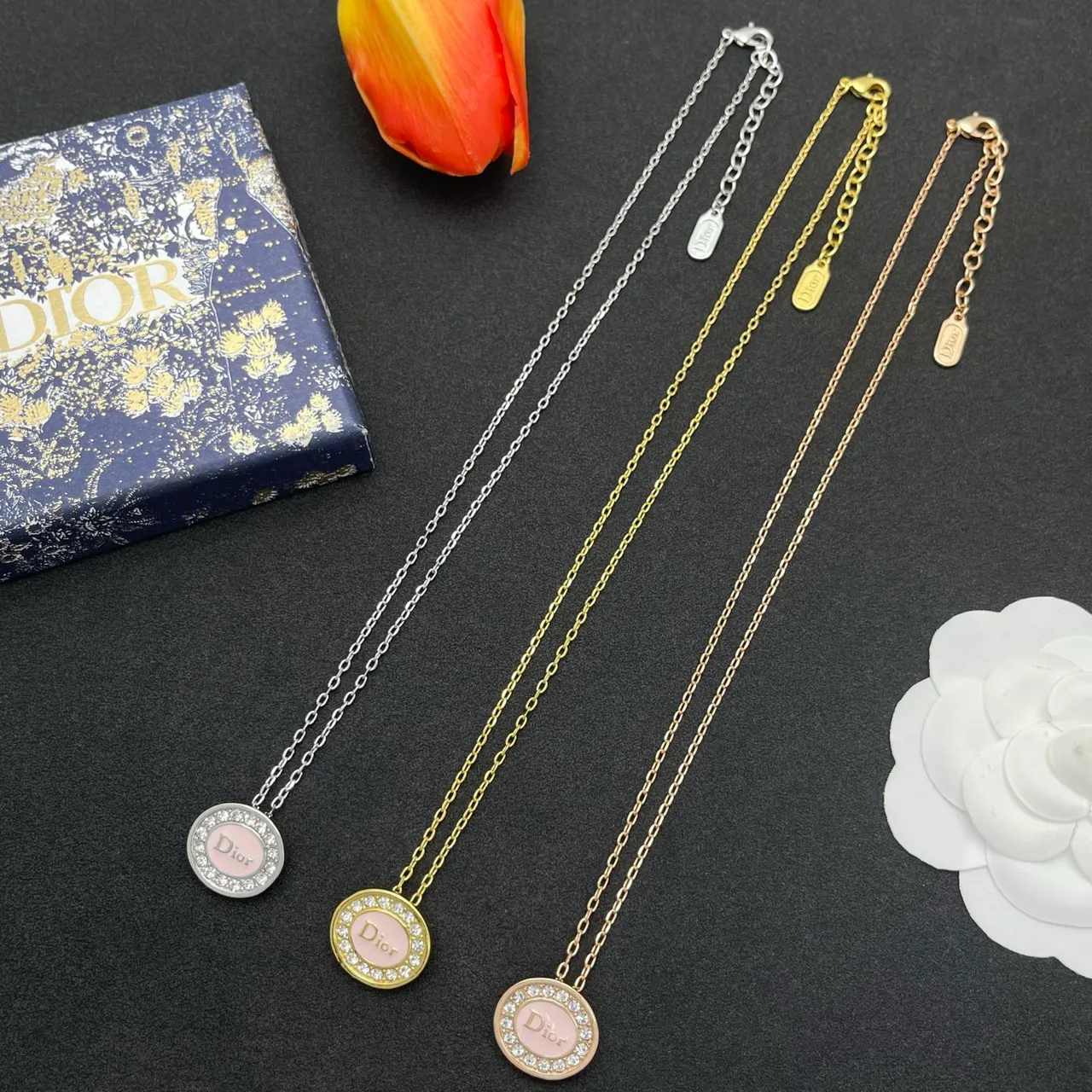 Dior Chaîne Curb Or Rose Pendentif Ovale Collier 2