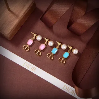 Dior Gold-Tone D-Logo Perle et Résine Boucles d'Oreilles Pendantes