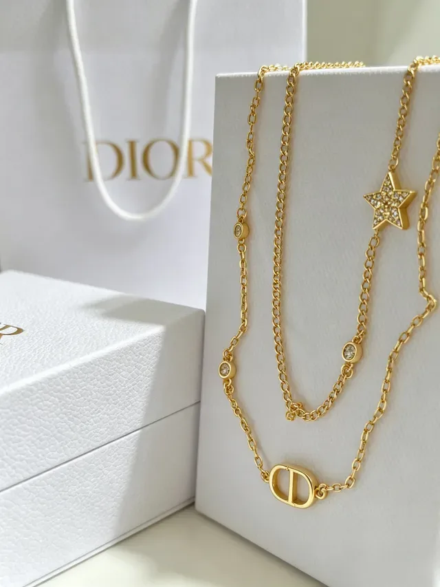 Dior Layered Collier Cristal Doré D-Logo Étoile 9