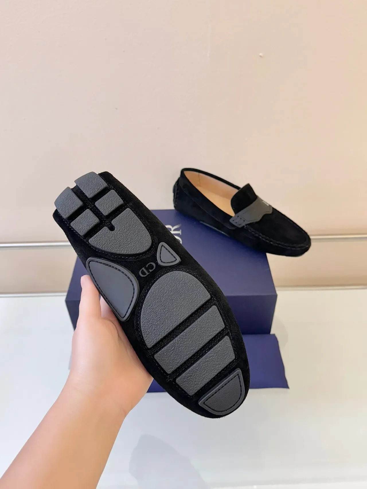 Dior Loafer Negro Gris Ante Caucho Detalle Correa Loafer 5