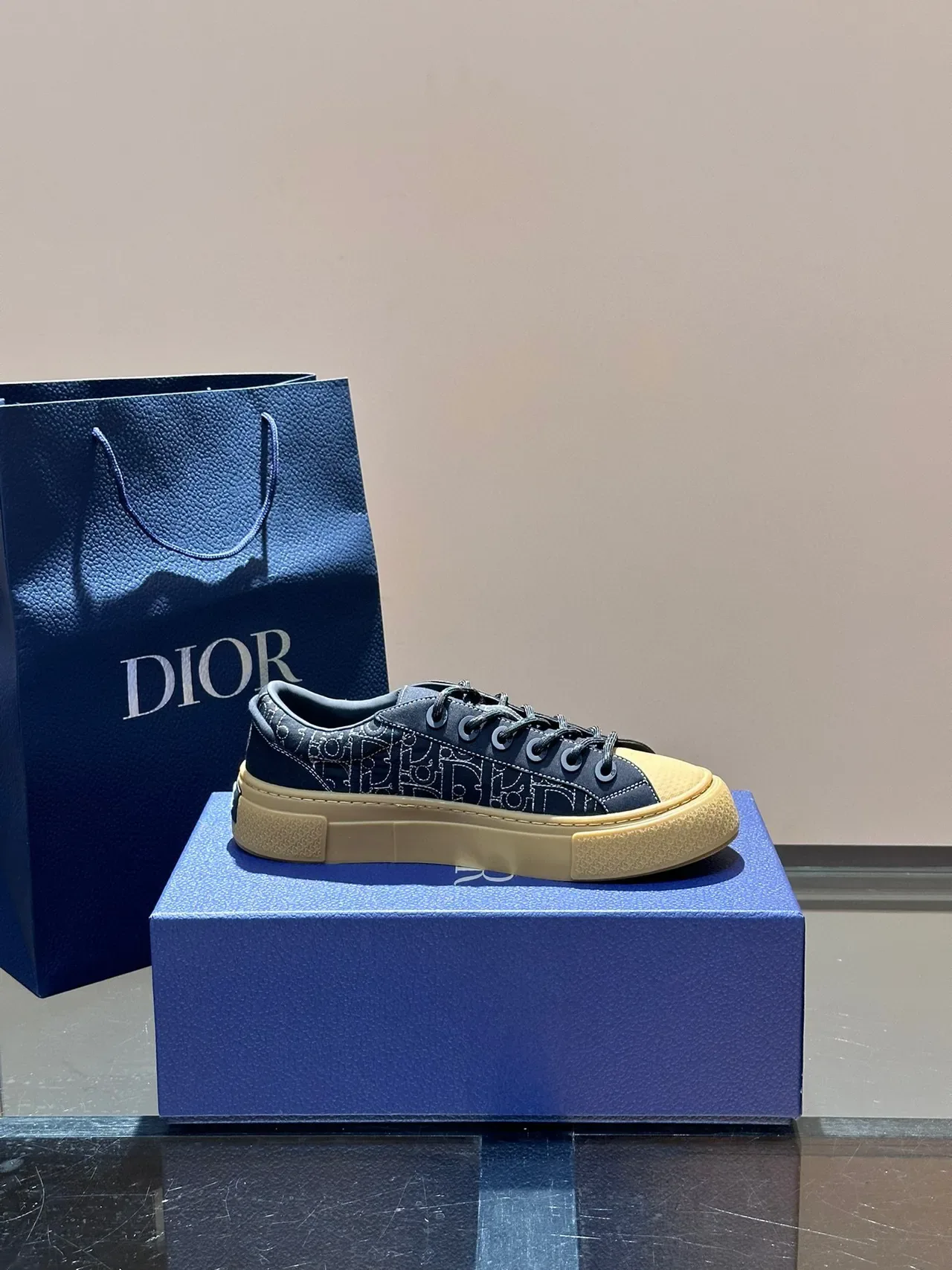 Dior 海军蓝米色印花鞋面平台底休闲运动鞋 5