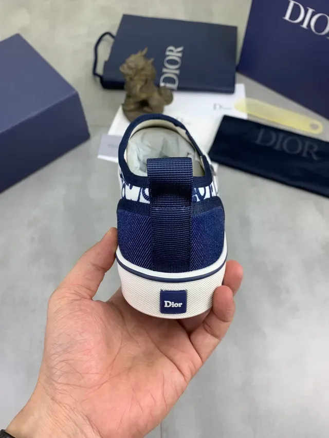 Dior নেভি হোয়াইট মনোগ্রাম-প্রিন্ট স্লিপ-অন ক্যানভাস জুতো 3