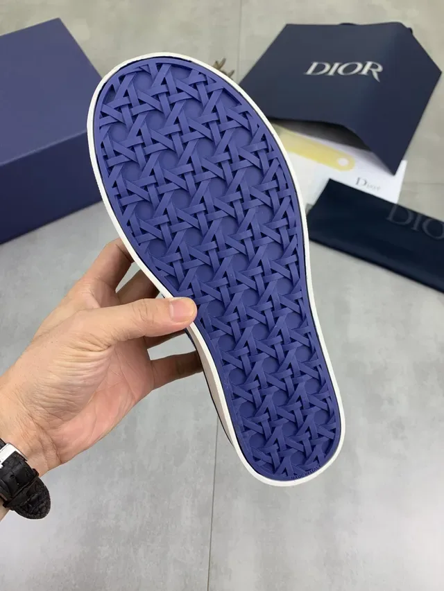 Chaussures lifestyle Dior Navy White en toile monogrammé, slip-on 2