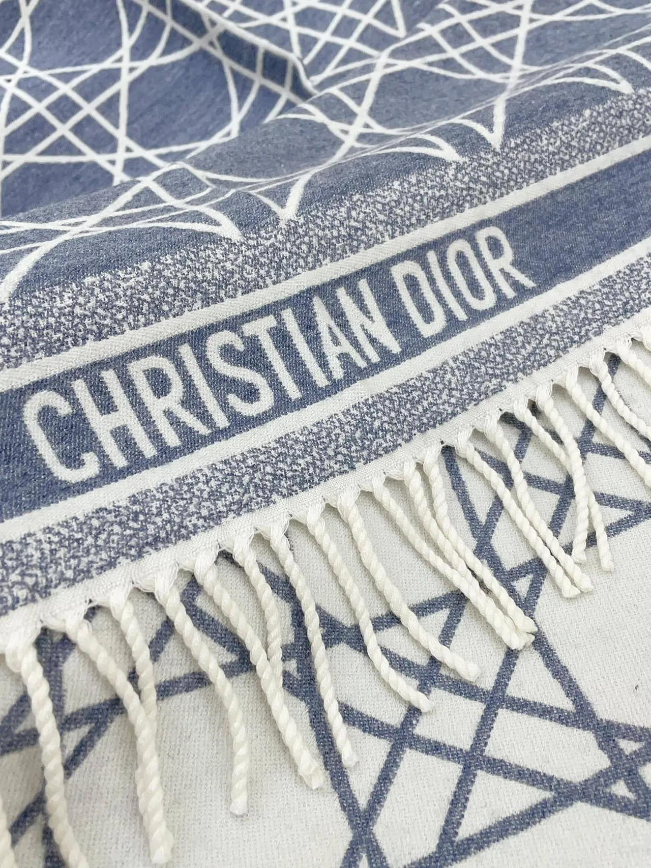Dior نمط هندسي مائل قابل للعكس وشاح كشمير 8