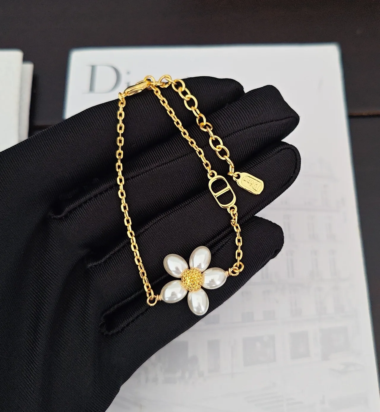 Dior Charme Fleur Perle Chaîne Doré Bracelet 4