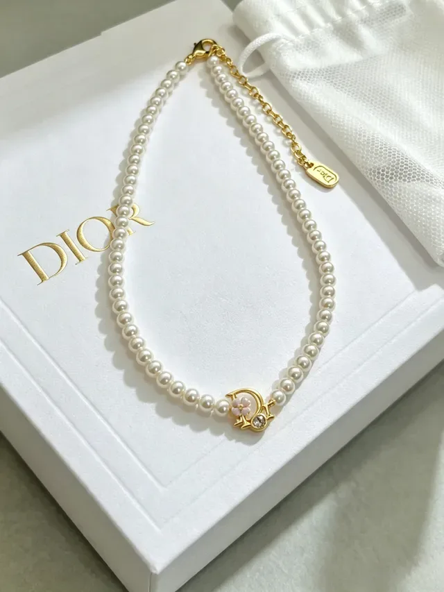 Dior White Gold Pearl Strand D-Motif Charm Bracelet 4