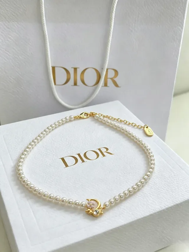 Dior White Gold Pearl Strand D-Motif Charm Bracelet 6