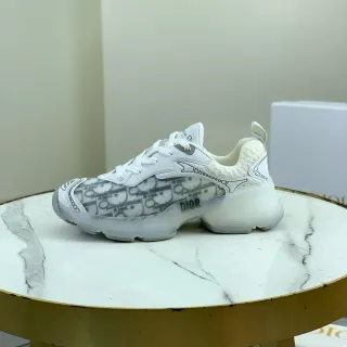 Dior Sneakers Chunky Blanc Gris Monogram-Print Overlay Translucide Fenêtre