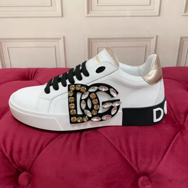 Dolce & Gabbana DG Logo Zapatillas Lifestyle Crystal Embellished Blancas 4
