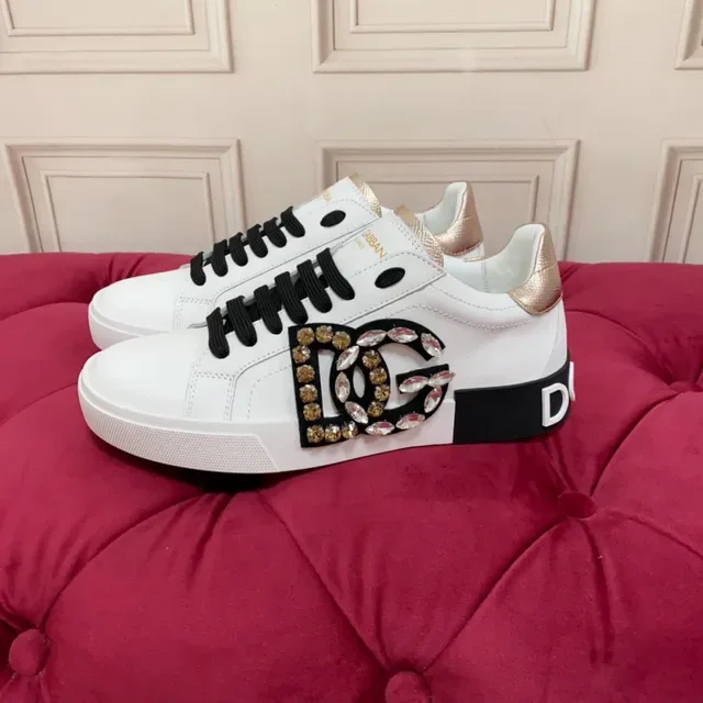 Dolce & Gabbana DG Logo Zapatillas Lifestyle Crystal Embellished Blancas 7