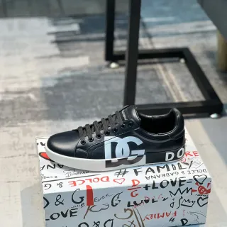 Dolce & Gabbana Portofino Noir Blanc Cuir Supérieur Oversized Monogram Lifestyle Sneakers