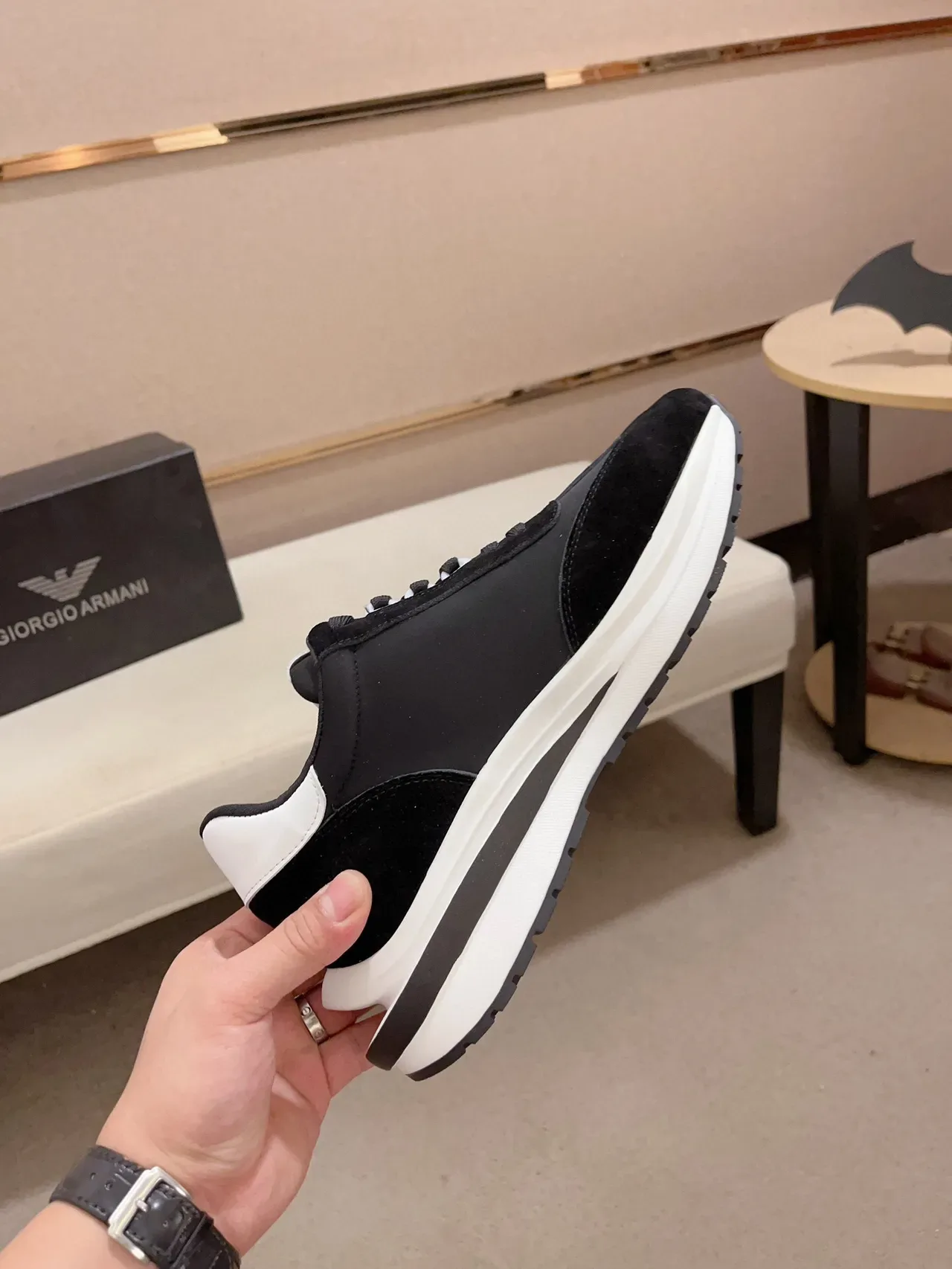 Emporio Armani Sneaker Lifestyle Noir et Blanc avec Logo Aigle 5