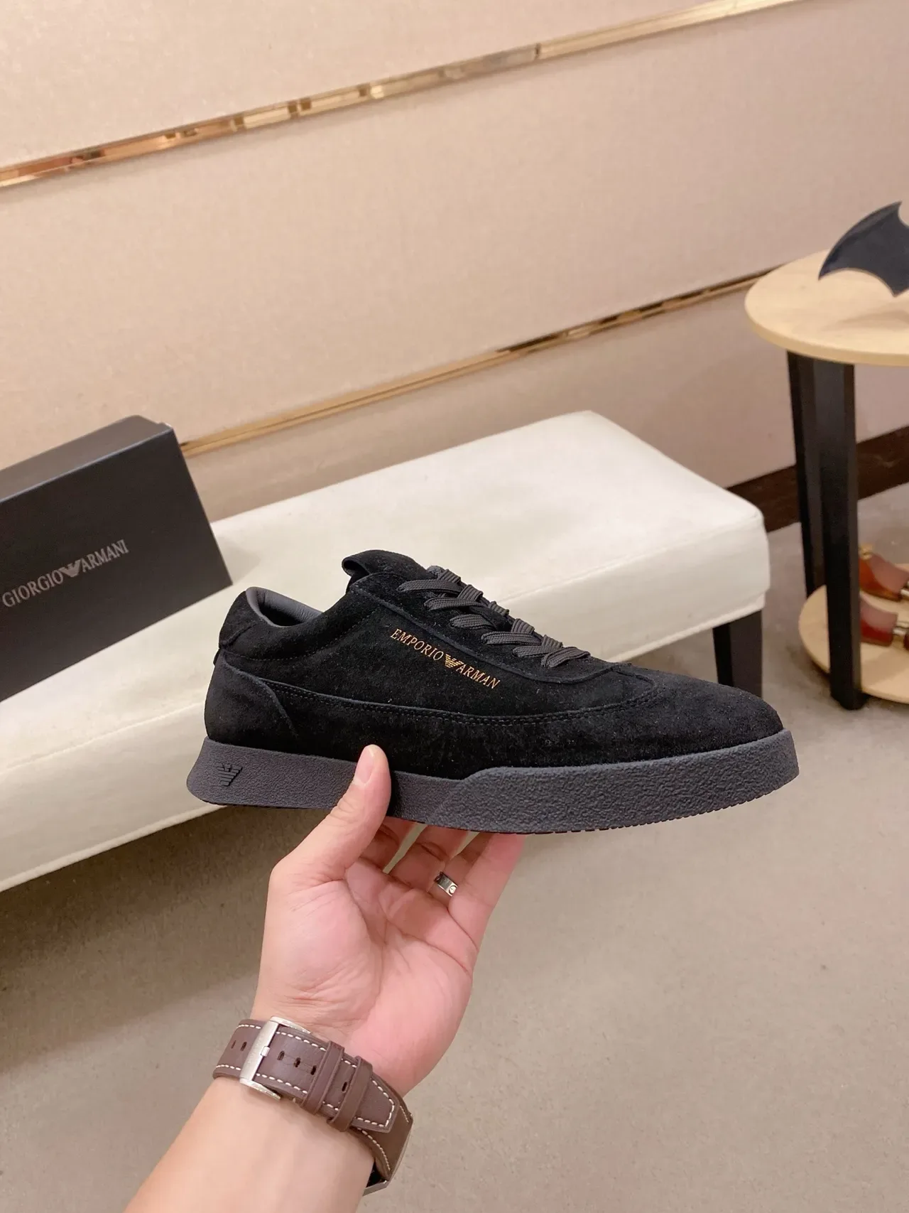 Emporio Armani Tênis Lifestyle de Camurça Preto 5
