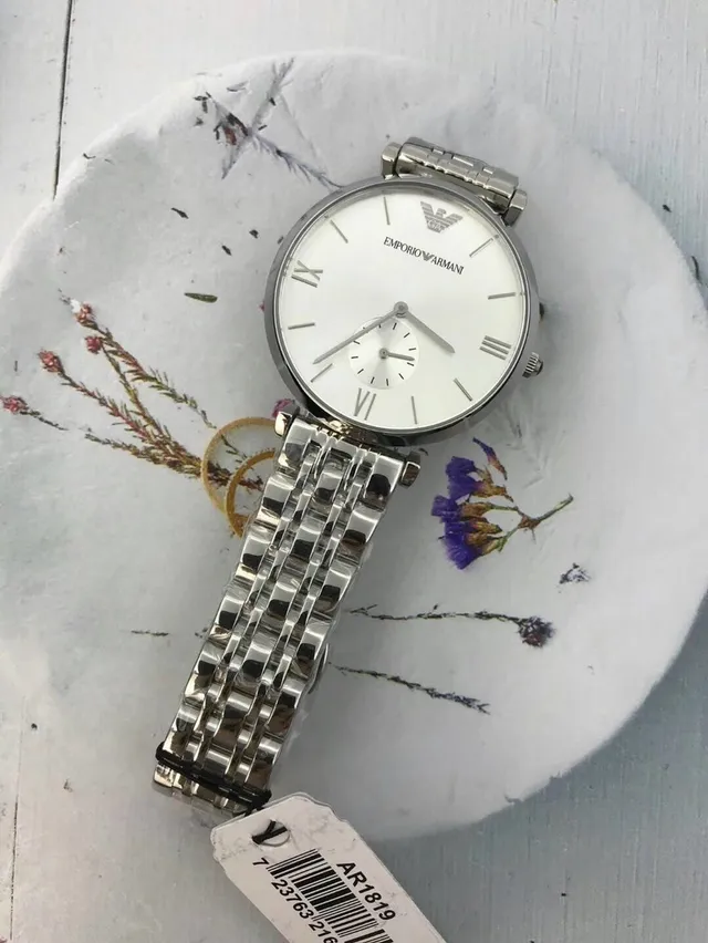 Emporio Armani 经典银白圆形表盘石英手表 5