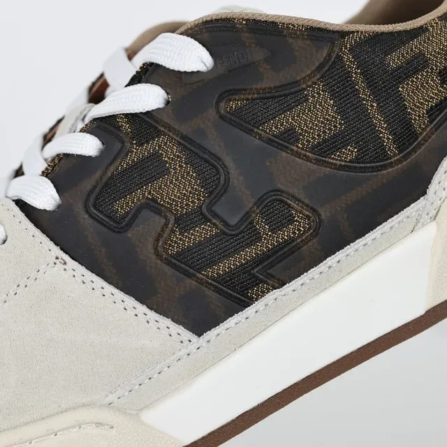 Fendi Zapatilhas lifestyle bege marrão com painéis de tecido textil e suede com impressão monogram 6