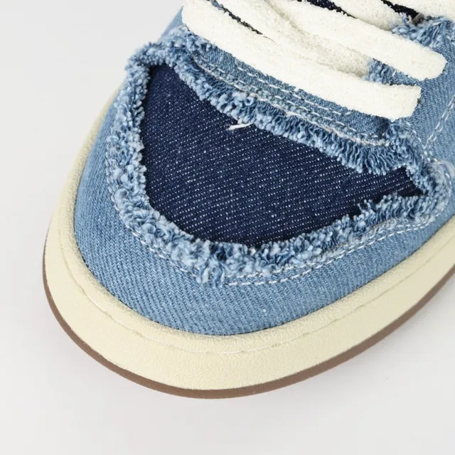 Fendi Zapatillas Lifestyle Azul Marino Denim Upper Borde Deshilachado Detalle 5
