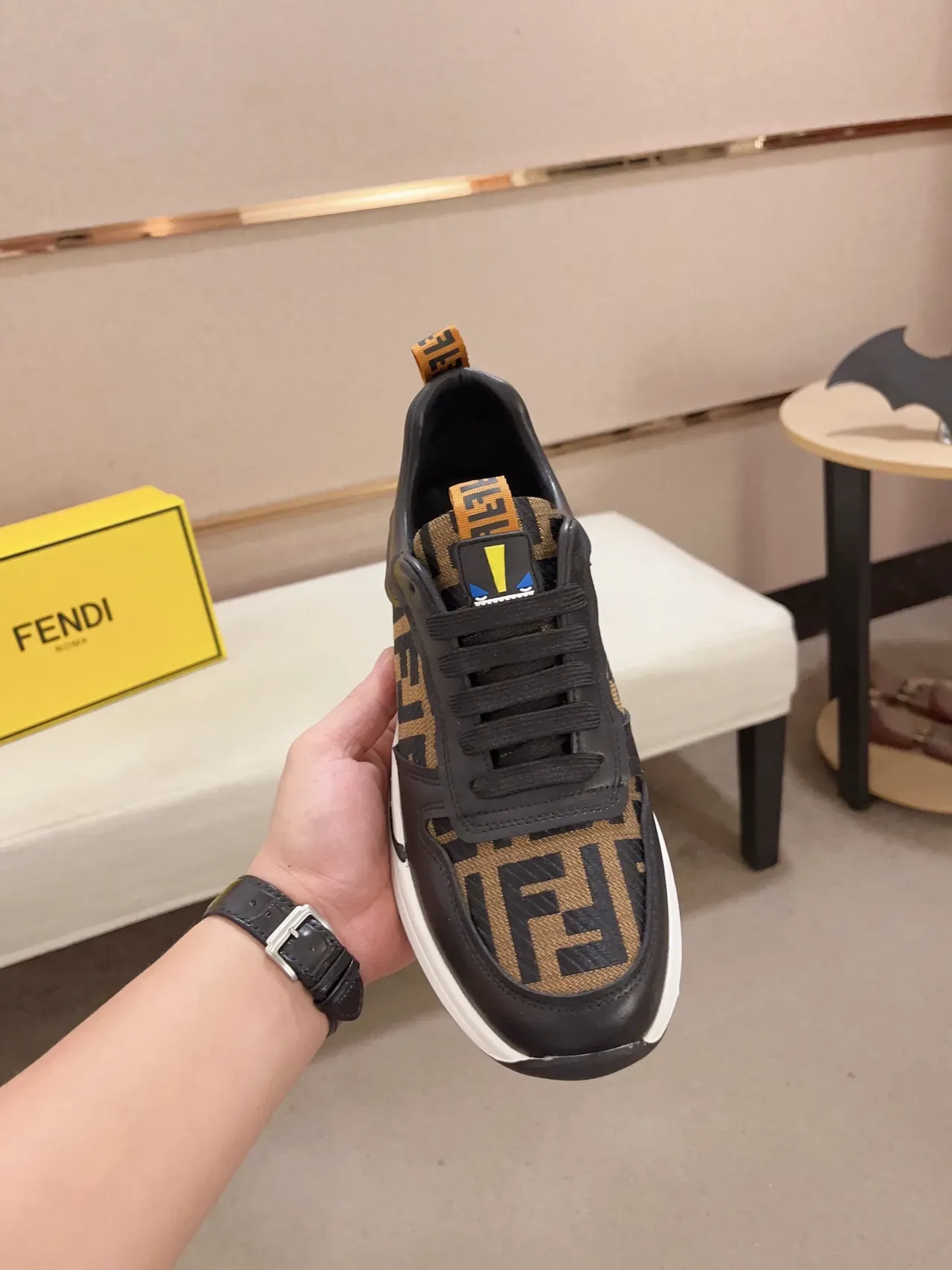 Fendi FF Runner কালো বাদামী মনোগ্রামড আপার লেয়ার্ড কনস্ট্রাকশন লাইফস্টাইল স্নিকার 9