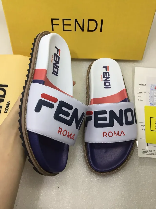 Fendi Slide सफेद नेवी लाल Logo-Print स्लिपर्स 3