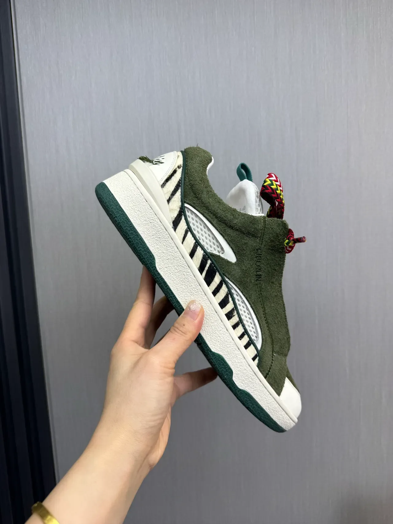Army Green White Olive Suede Upper Leather Toe Cap Sneakers 6