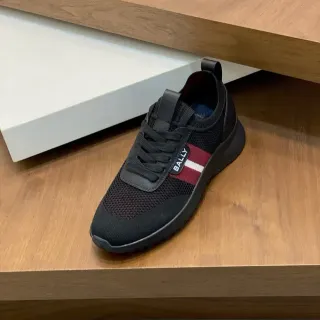 Bally أسود أحمر محبوك شبكي علوي شريط جانبي إبراز أحذية رياضية