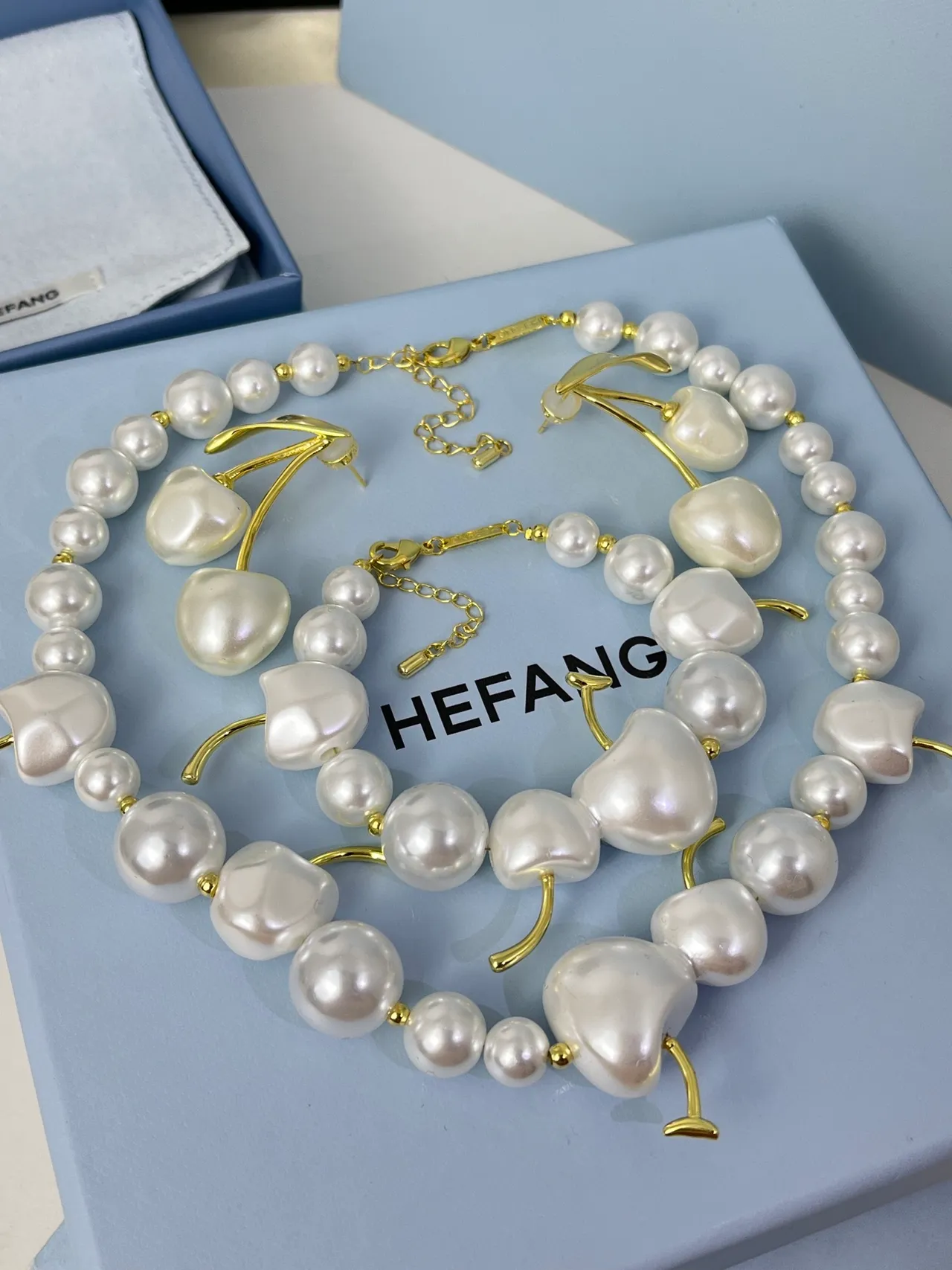 Baroque Pearl and Gold-Tone Asymmetrical Necklace 9