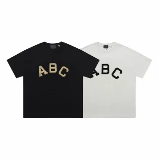 Camiseta gráfica ABC em arco preta e cinza mescla